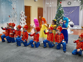 Новый год -время волшебства. Новый год -время волшебства.